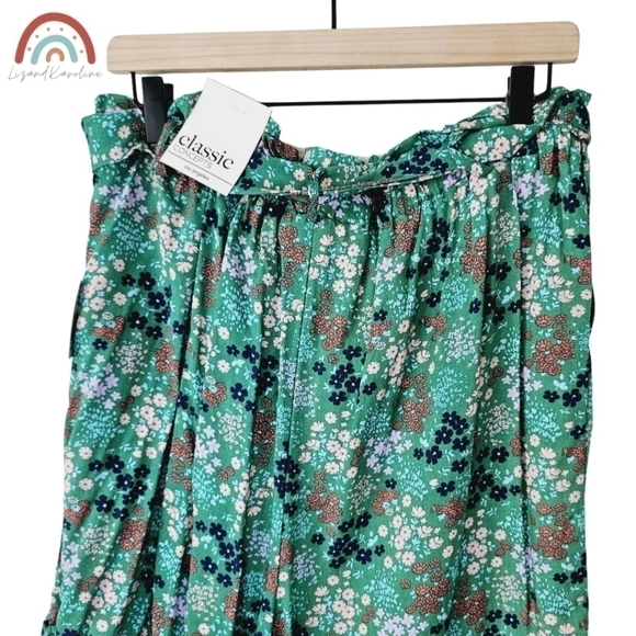New! Bohemian Green Ditsy Floral Belted Soft Paperbag Shorts Plus Size 3X - Picture 4 of 9